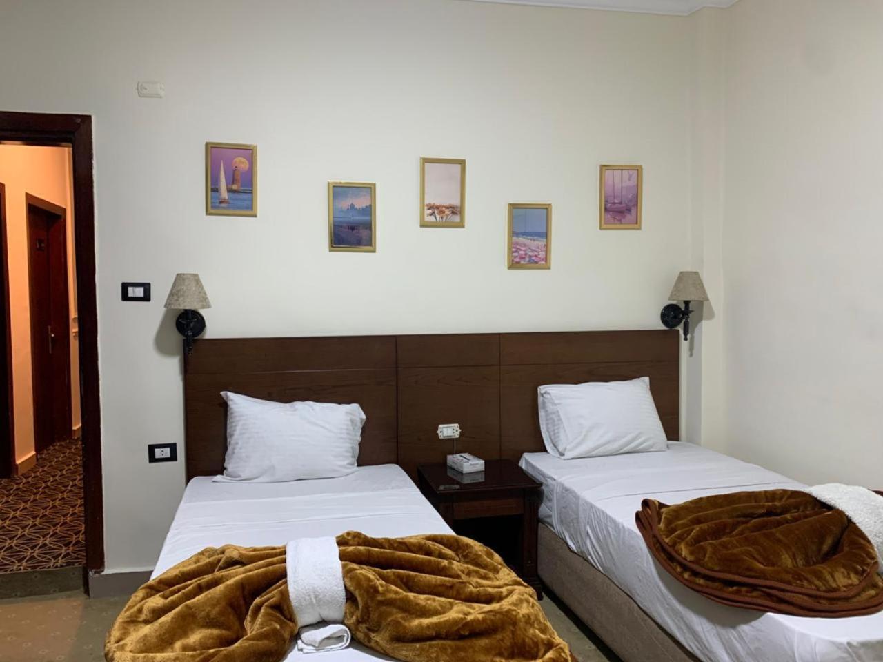 Montana Hotel Il Il Cairo Esterno foto