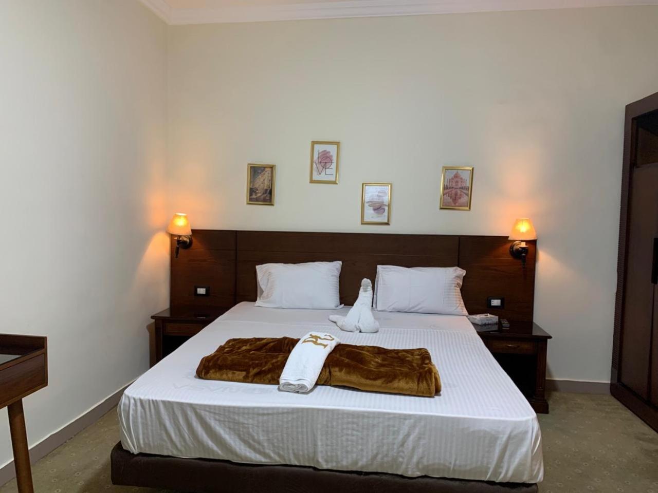 Montana Hotel Il Il Cairo Esterno foto