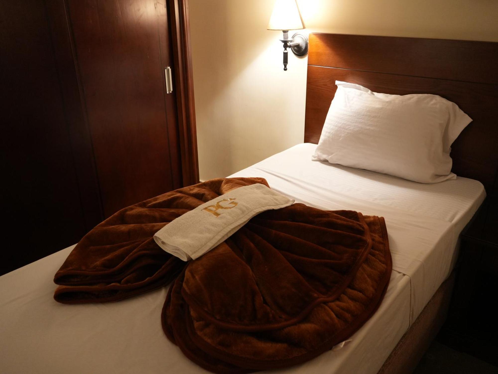 Montana Hotel Il Il Cairo Esterno foto