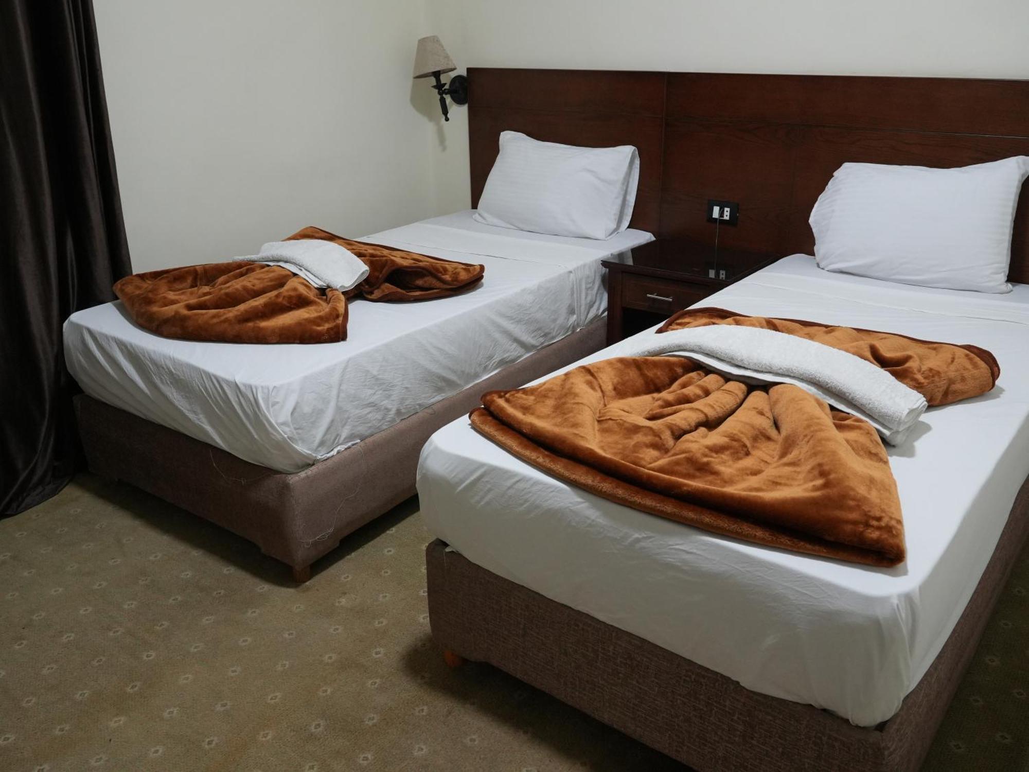Montana Hotel Il Il Cairo Esterno foto