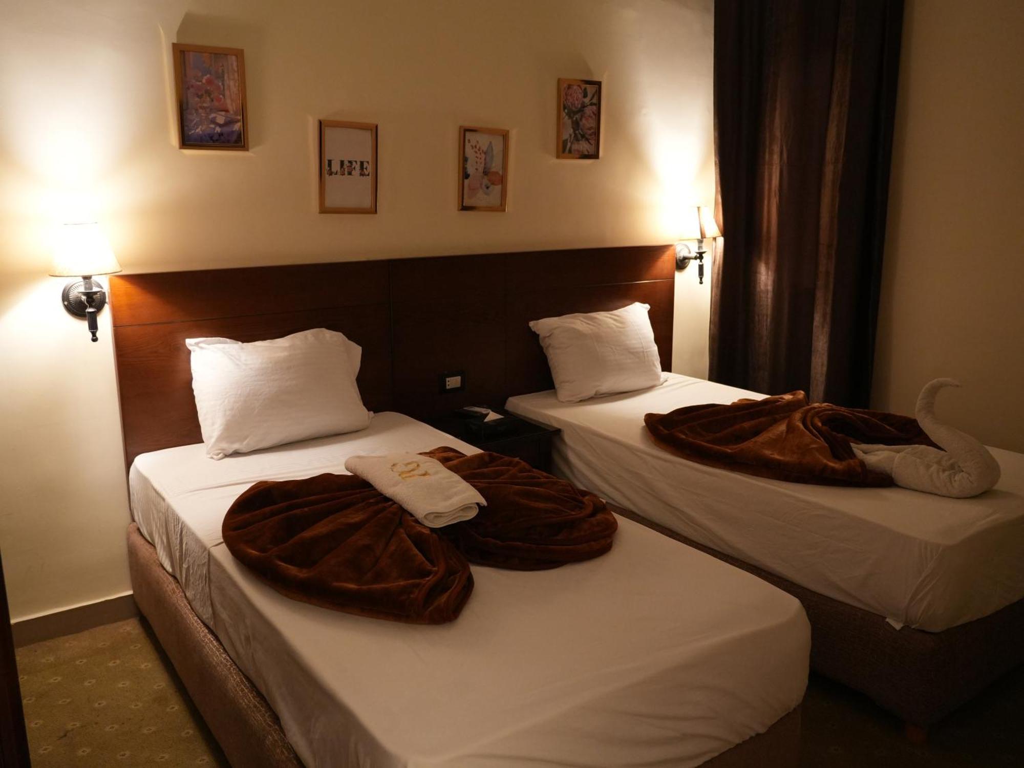 Montana Hotel Il Il Cairo Esterno foto