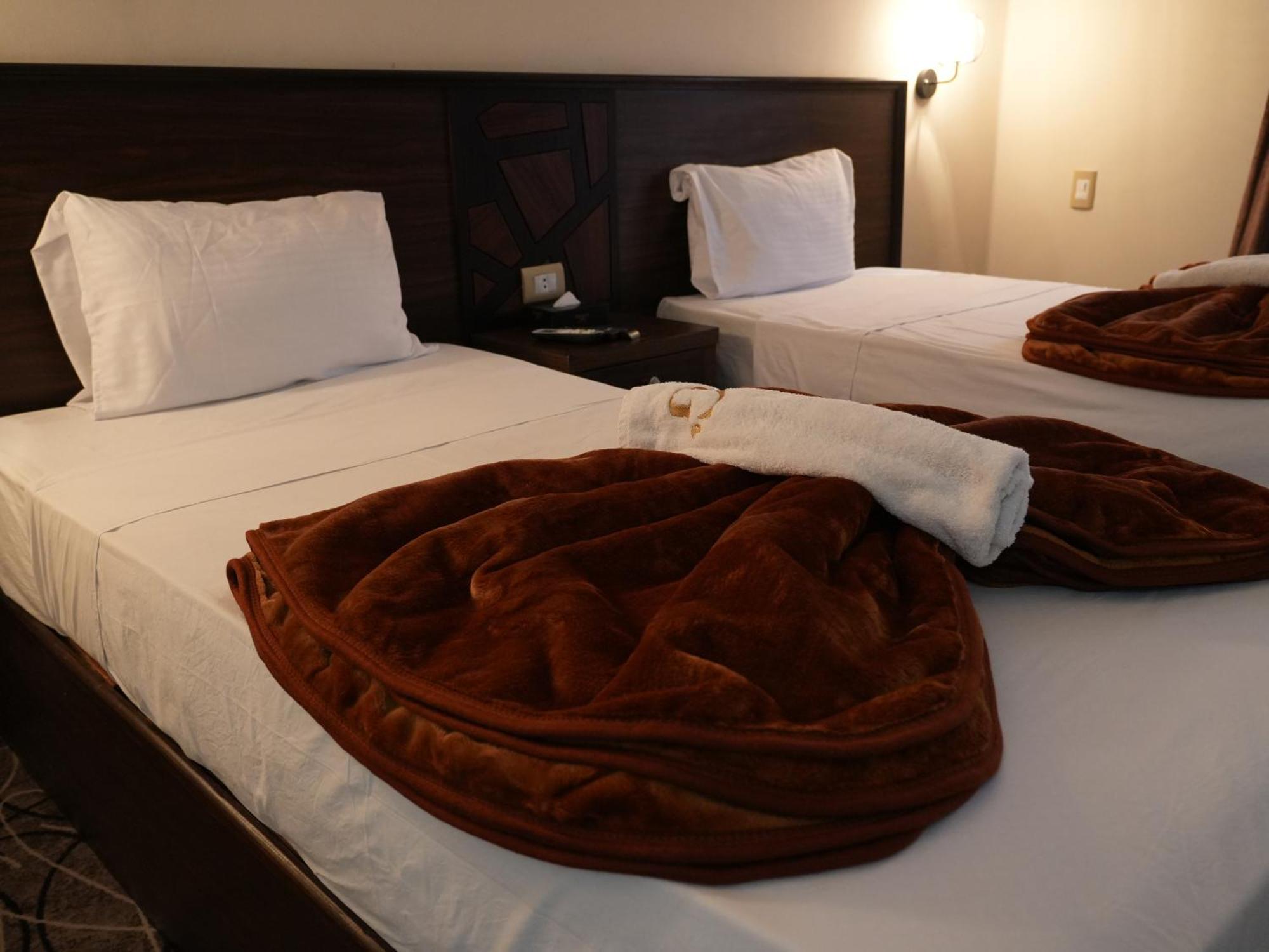 Montana Hotel Il Il Cairo Esterno foto